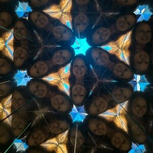 Meet your Posher, Chrisy